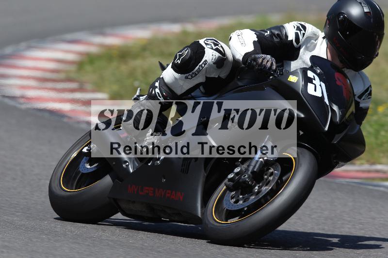 Archiv-2022/40 18.07.2022 Plüss Moto Sport ADR/Einsteiger/31